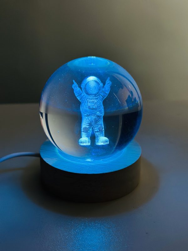 Color Changing LED 3D Crystal Ball – Astronaut - Image 5