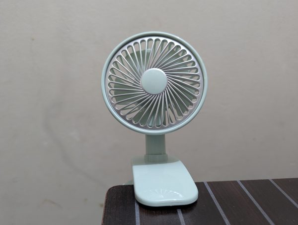 KEDI USB Small Handheld Rechargeable Clip Fan - Image 4